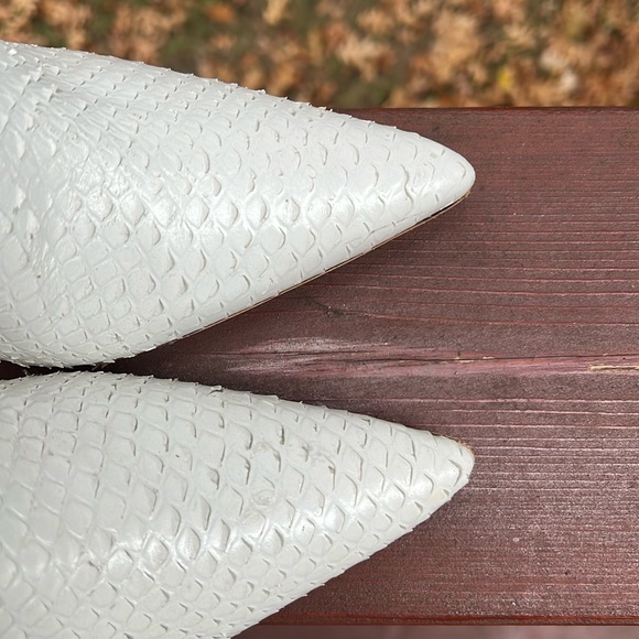 Sexy white cowhide leather stiletto boots in size 7.5 - Picture 9 of 11